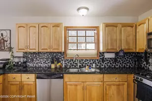 3220 Cherry Ridge Rd, Bushkill, PA 18324 - Photo 5