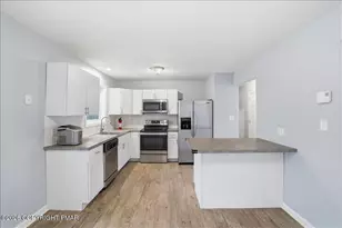 2085 Minqua Trail, Tobyhanna, PA 18466 - Photo 9