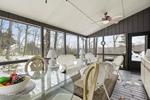 176 Manchester Dr, Bushkill, PA 18324 - Photo 19
