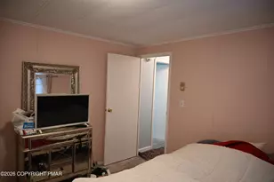 2123 Green Mountain Dr, East Stroudsburg, PA 18301 - Photo 15