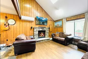 72 Creekview Dr E, Gouldsboro, PA 18424 - Photo 5