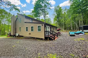 72 Creek View Dr E, Gouldsboro, PA 18424 - Photo 43