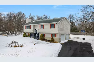  2083 Sun Valley Drive, Blakeslee, PA 18610 - Photo 3