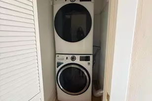 1148 W Main St, Stroudsburg, PA 18360 - Photo 7