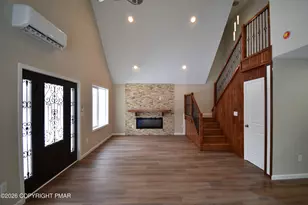 108 Stag Ct, Bushkill, PA 18324 - Photo 5