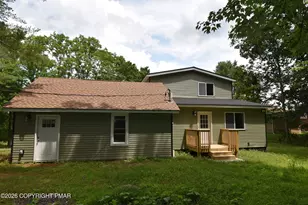 108 Stag Ct, Bushkill, PA 18324 - Photo 9