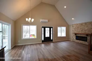 108 Stag Ct, Bushkill, PA 18324 - Photo 7