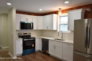 108 Stag Ct, Bushkill, PA 18324 - Photo 13