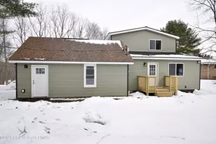 108 Stag Ct, Bushkill, PA 18324 - Photo 5