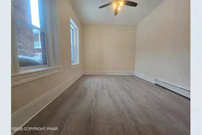  4 N 6th Street #2N, Stroudsburg, PA 18360 - Photo 5