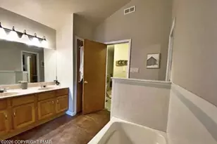 212 Bear Run Dr, Drums, PA 18222 - Photo 17