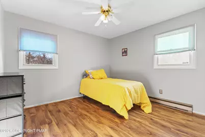  107 Stonecrest Drive, Moosic, PA 18507 - Photo 17