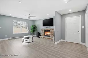 959 Cricket Ln, Long Pond, PA 18334 - Photo 15