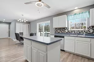 959 Cricket Ln, Long Pond, PA 18334 - Photo 27