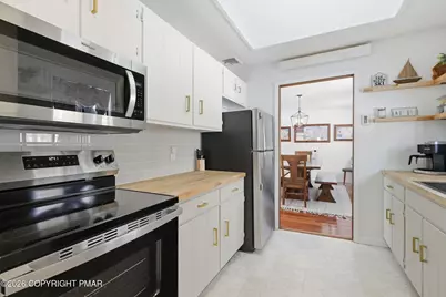  2105 Blue Ox Road, Pocono Pines, PA 18350 - Photo 9