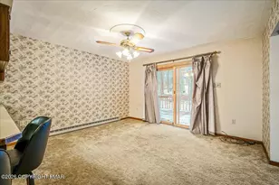 14 Baines Ln, Dallas, PA 18612 - Photo 7