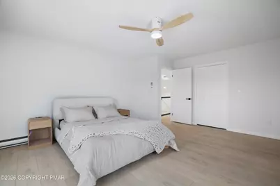  402 Shiny Mountain Court, Greentown, PA 18426 - Photo 19