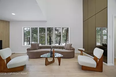  402 Shiny Mountain Court, Greentown, PA 18426 - Photo 45