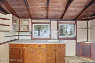 107 Circle Ln, Greentown, PA 18426 - Photo 3