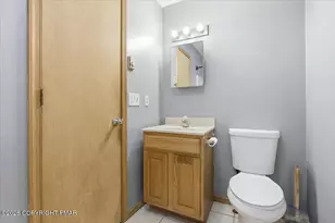 199 Magic Mountain Rd, Henryville, PA 18332 - Photo 35