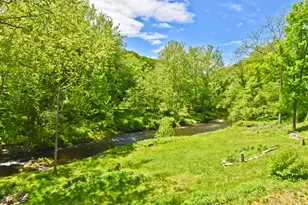 1104 Buttermilk Falls Rd, East Stroudsburg, PA 18301 - Photo 55