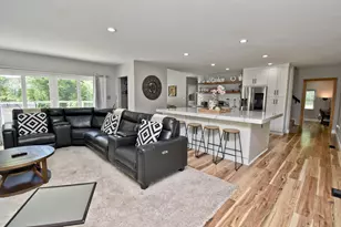 1104 Buttermilk Falls Rd, East Stroudsburg, PA 18301 - Photo 5