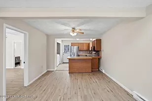 2540 Allegheny Dr, Blakeslee, PA 18610 - Photo 9