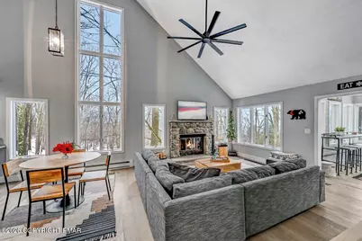  59 Midway Circle, Lake Harmony, PA 18624 - Photo 15