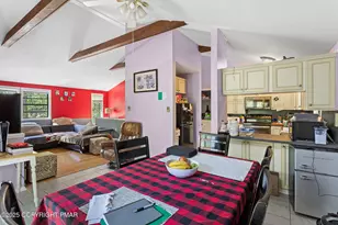 1112 7 Nations Dr, Tobyhanna, PA 18466 - Photo 11