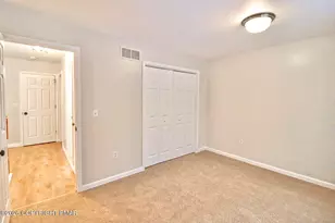 2015 Gorden Ridge Dr, East Stroudsburg, PA 18302 - Photo 23