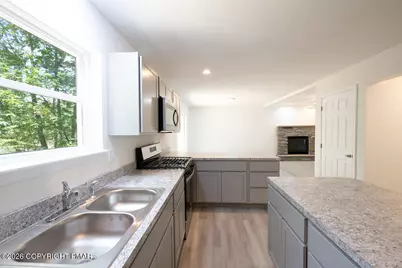  8321 Utopia Lane, East Stroudsburg, PA 18302 - Photo 11