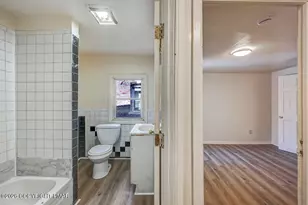 113 N 1st St, Stroudsburg, PA 18360 - Photo 25