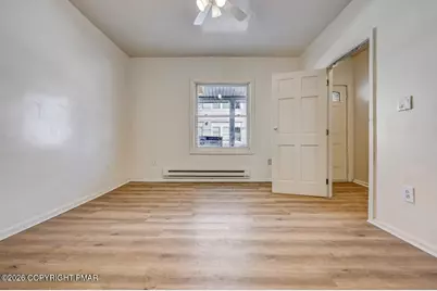  113 N 1st Street, Stroudsburg, PA 18360 - Photo 7