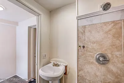  113 N 1st Street, Stroudsburg, PA 18360 - Photo 21