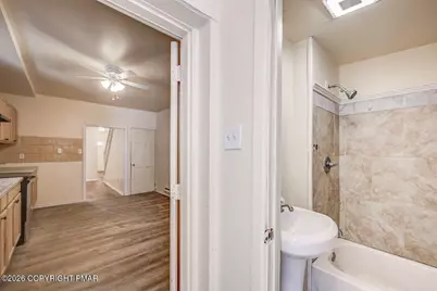  113 N 1st Street, Stroudsburg, PA 18360 - Photo 19