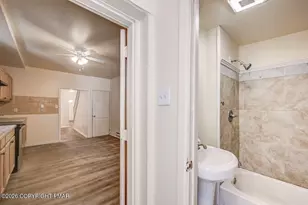 113 N 1st St, Stroudsburg, PA 18360 - Photo 19