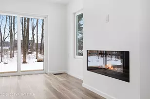 48 Grandview Dr, Lake Ariel, PA 18436 - Photo 13