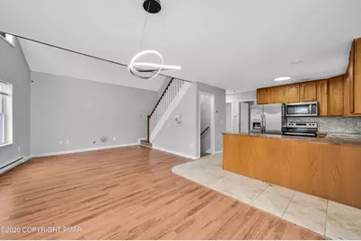  252 Greenbriar Circle, Tobyhanna, PA 18466 - Photo 15