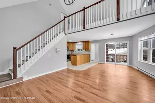 252 Greenbriar Cir, Tobyhanna, PA 18466 - Photo 13