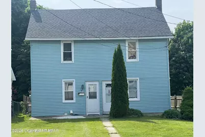  16 E Main Street, Pen Argyl, PA 18072 - Photo 1