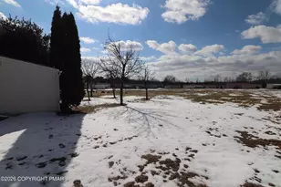 1233 Valley Forge Dr, Walnutport, PA 18088 - Photo 45