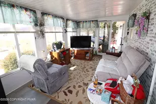 1233 Valley Forge Dr, Walnutport, PA 18088 - Photo 19