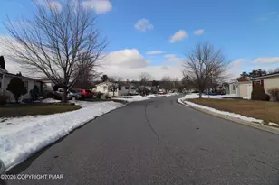 1233 Valley Forge Dr, Walnutport, PA 18088 - Photo 57