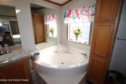  1233 Valley Forge Drive, Walnutport, PA 18088 - Photo 27