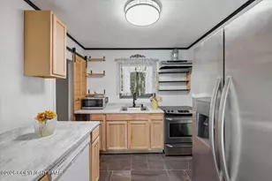 9205 Westwood Dr, Tobyhanna, PA 18466 - Photo 15