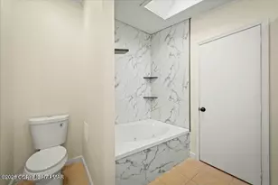 2549 Lynnwood Dr, East Stroudsburg, PA 18302 - Photo 23