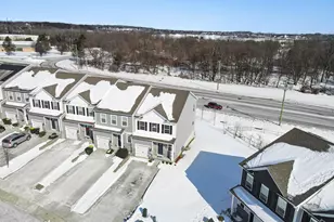 1031 Turnstone Dr, Fogelsville, PA 18051 - Photo 33