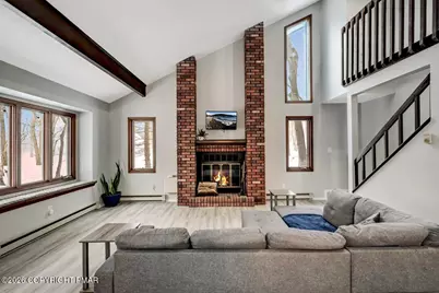  428 Cedar Drive, Long Pond, PA 18334 - Photo 9