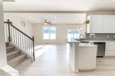  164 Maureen Lane, Allentown, PA 18104 - Photo 15