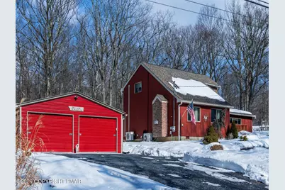  105 Hummingbird Trail, Bushkill, PA 18324 - Photo 3